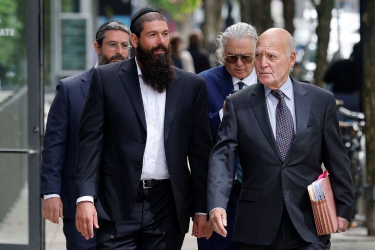 Lawyers, Others Plead Not Guilty to Massive US Insider Trading Scheme
