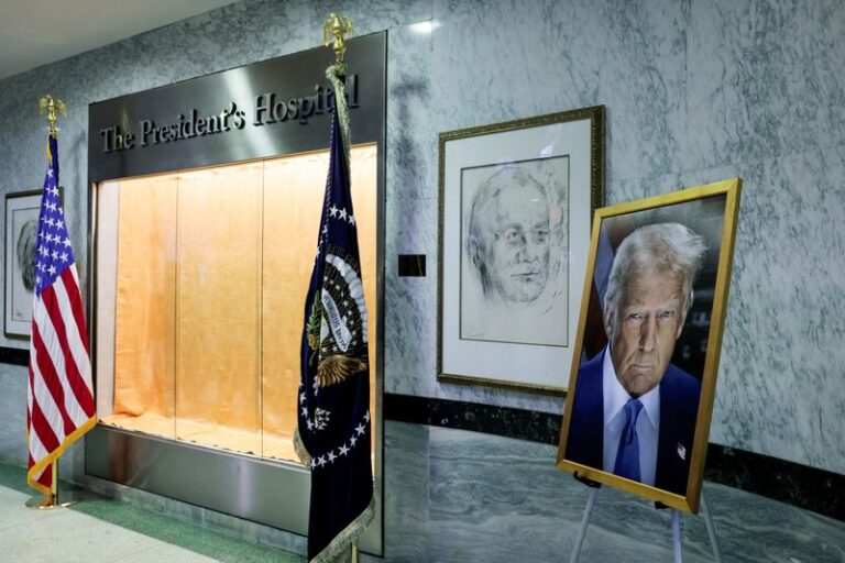 Adviser Oz Calls Trump Medical Exam ‘Spectacular’ Though Questions Linger